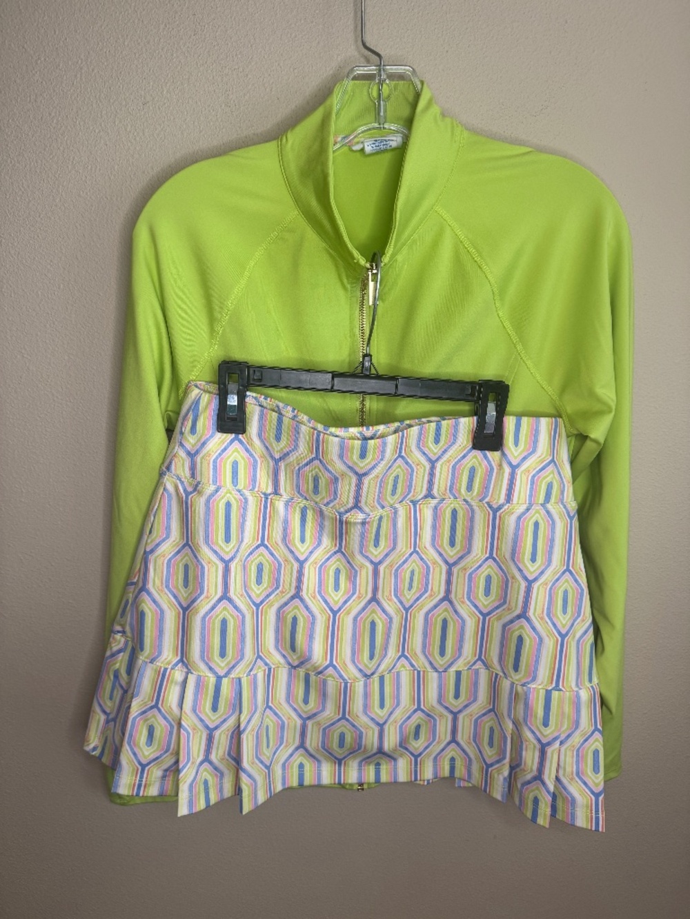 Sigrid Olsen Golf & Tennis Jacket and skort. Medium